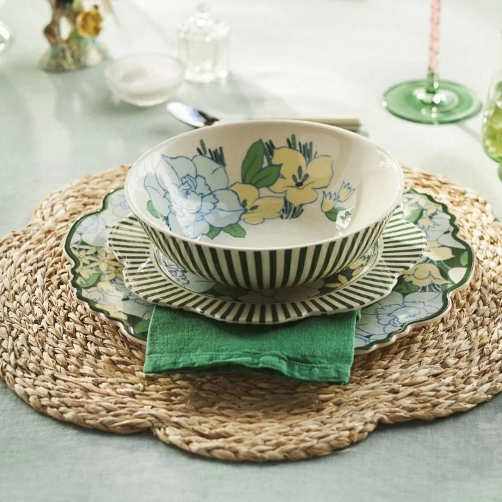 Green Lyla Dinner Plates‎
